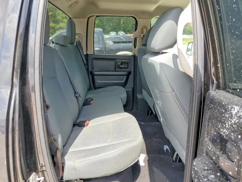 2015 RAM 1500 ST  