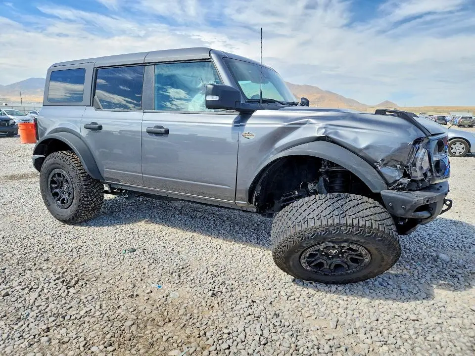 2024 FORD BRONCO WILDTRAK  
