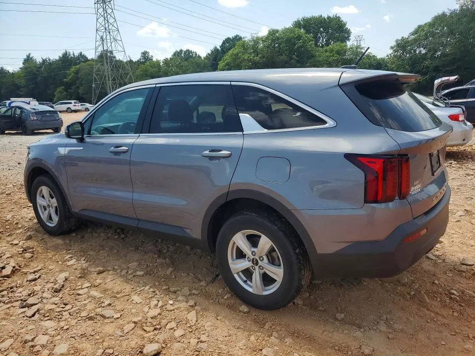2022 KIA SORENTO LX  