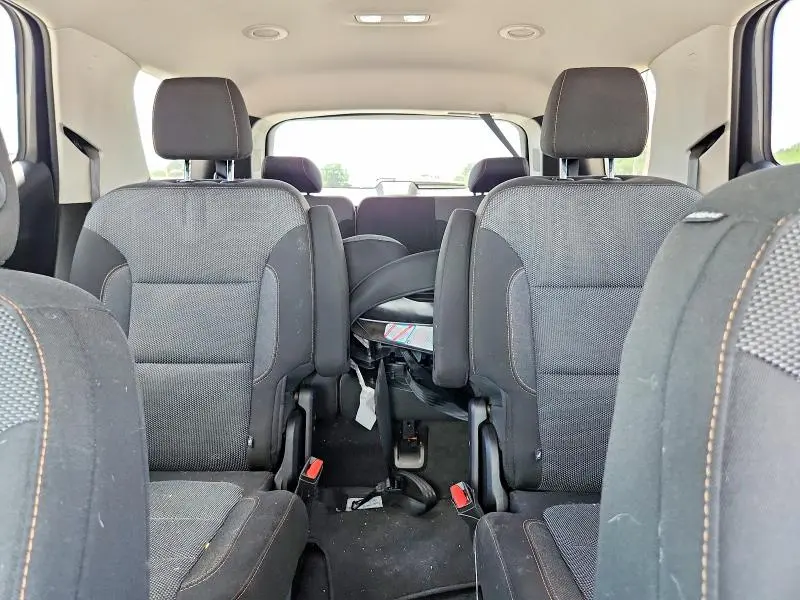2019 CHEVROLET TRAVERSE LT  