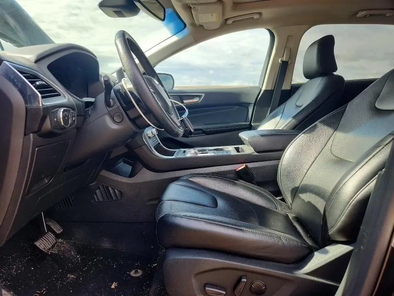 2022 FORD EDGE TITANIUM  