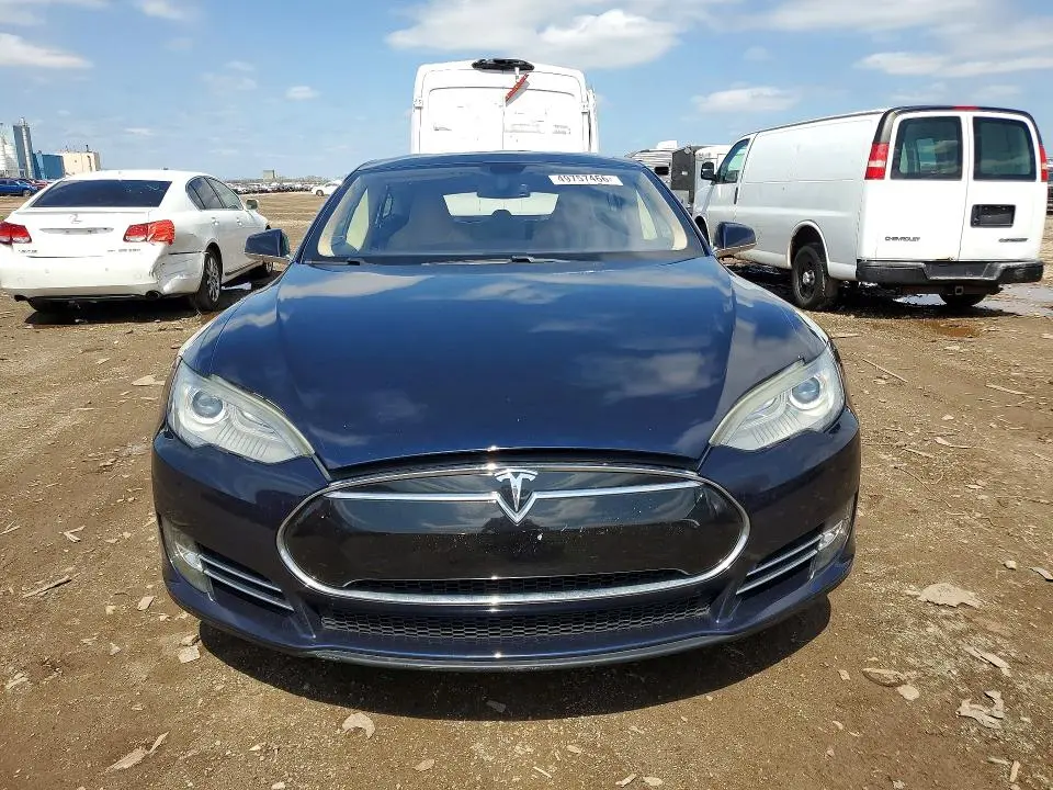 2013 TESLA MODEL S   