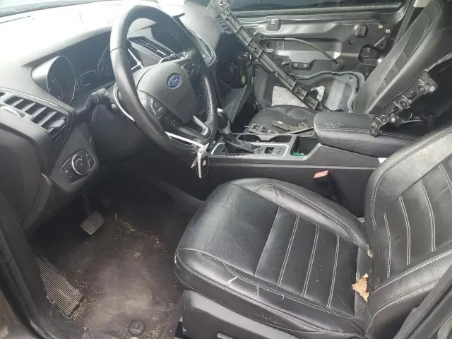 2017 FORD ESCAPE TITANIUM  