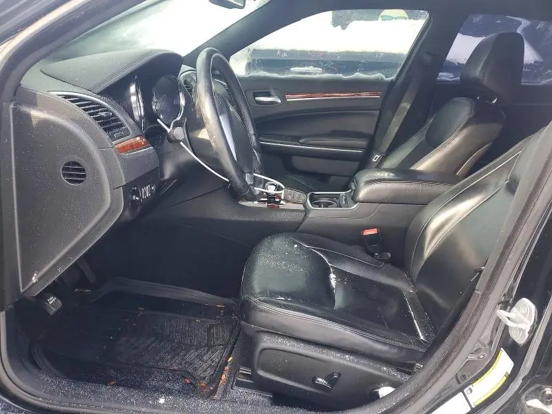 2012 CHRYSLER 300 LIMITED  