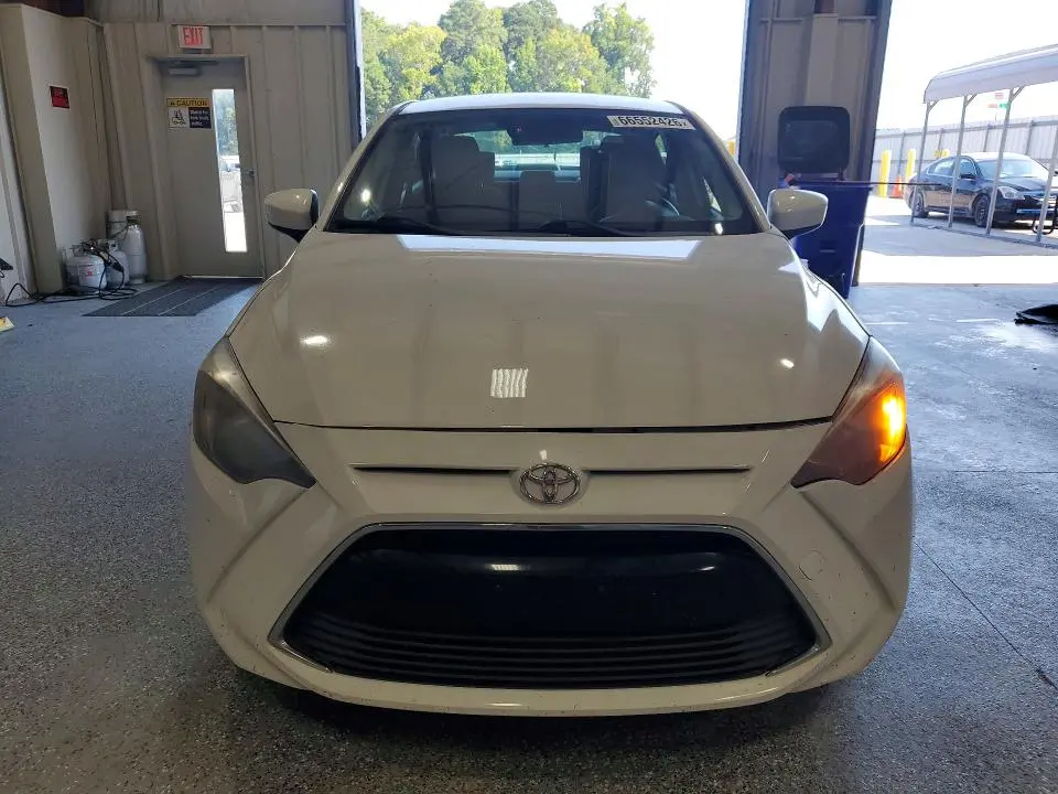 2018 TOYOTA YARIS IA BASE  