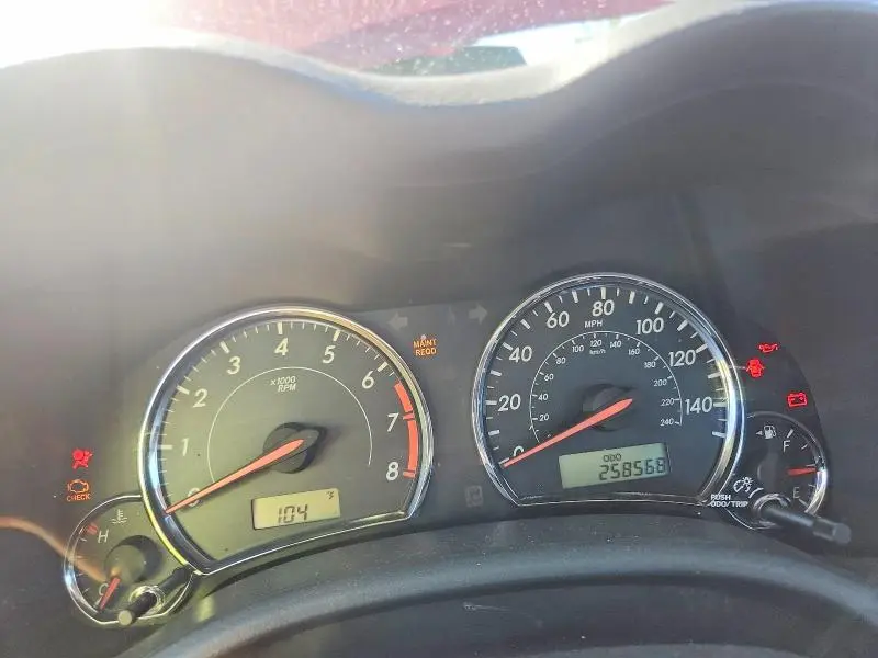 2013 TOYOTA COROLLA S  