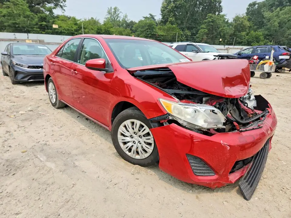 2012 TOYOTA CAMRY LE  