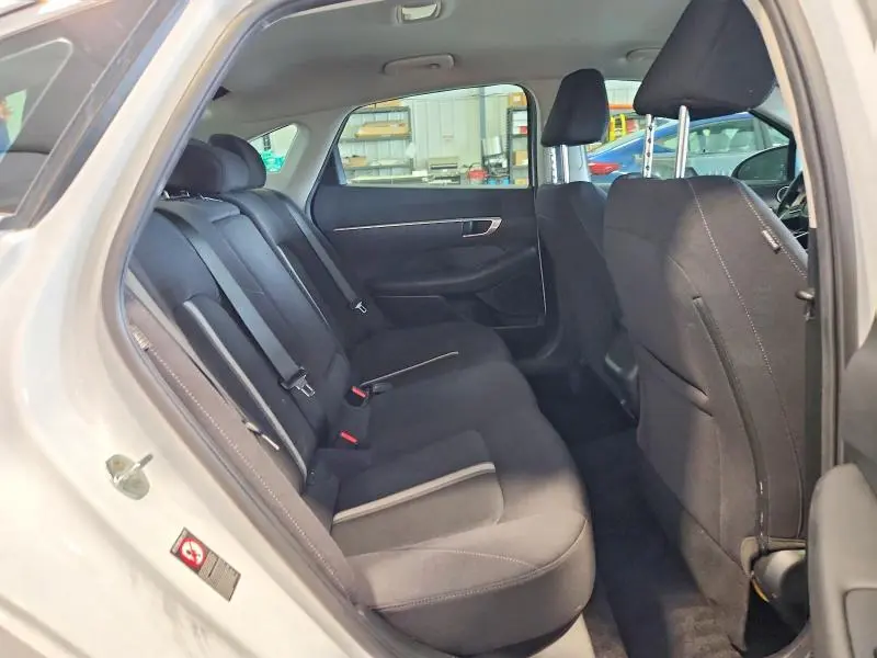 2022 HYUNDAI SONATA SEL  