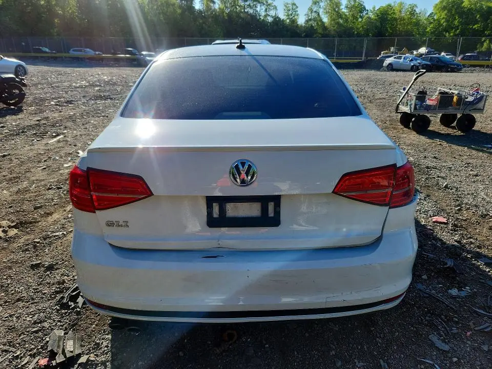 2015 VOLKSWAGEN JETTA GLI  