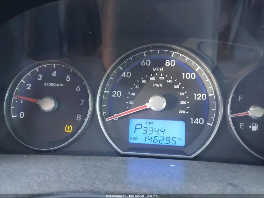 2011 HYUNDAI SANTA FE GLS