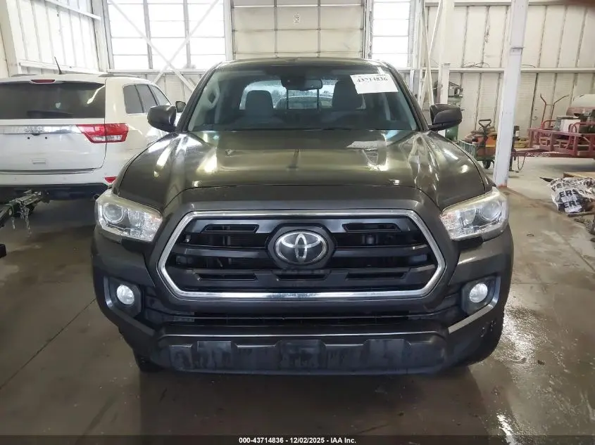 2018 TOYOTA TACOMA SR5 V6