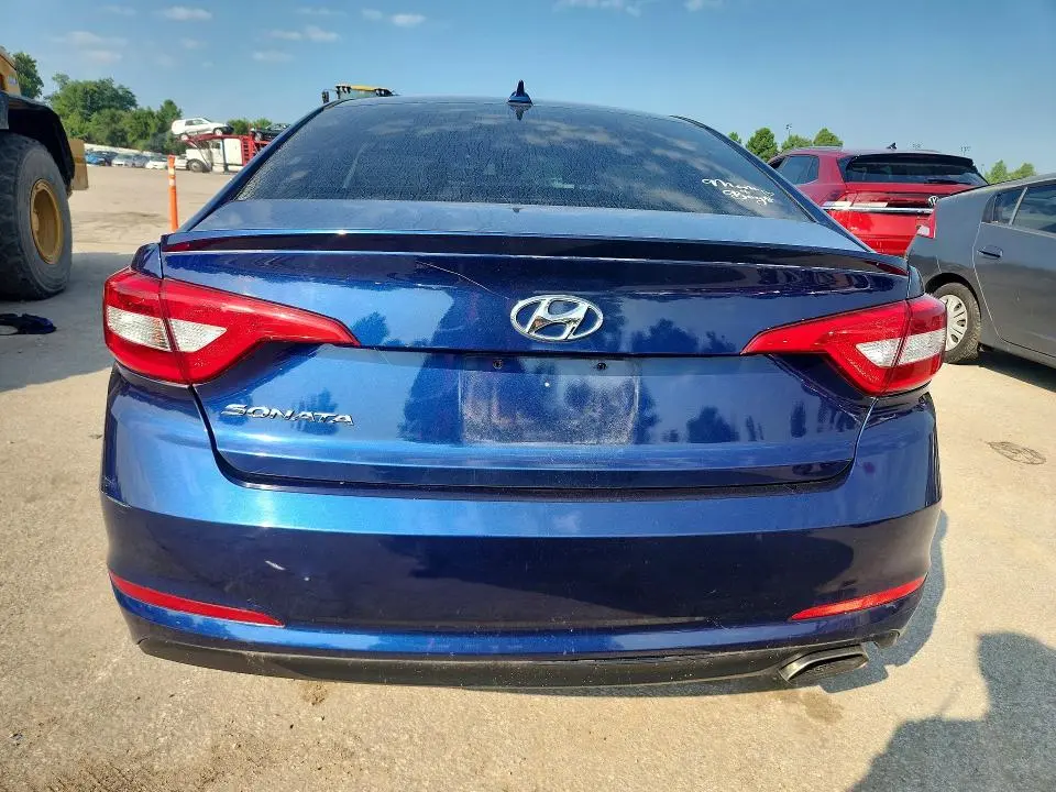 2017 HYUNDAI SONATA SE  