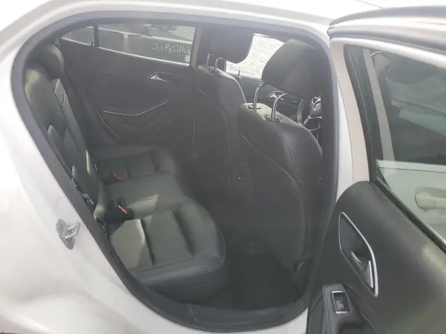 2015 MERCEDES-BENZ GLA 250 4MATIC  