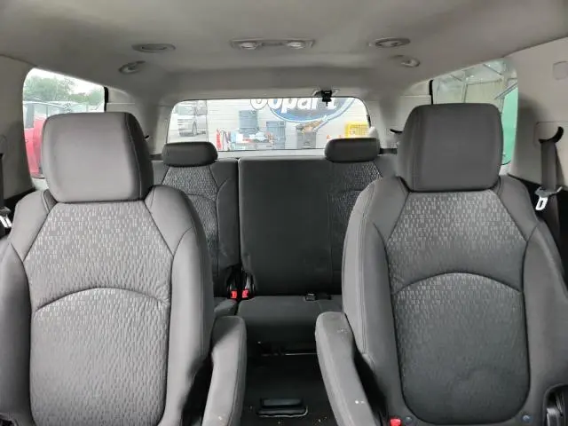 2011 GMC ACADIA SLE  