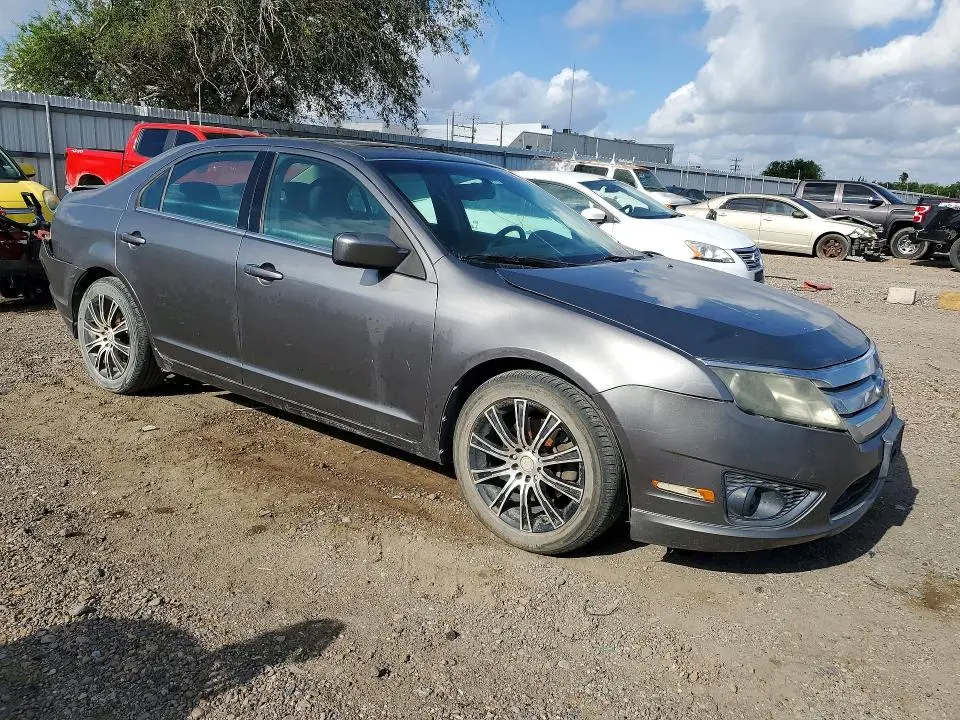 2010 FORD FUSION SE  