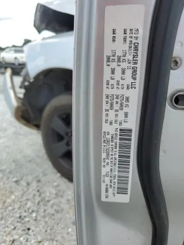 2012 DODGE RAM 1500 SLT  