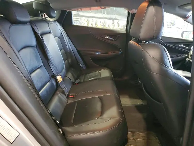 2017 CHEVROLET MALIBU LT  