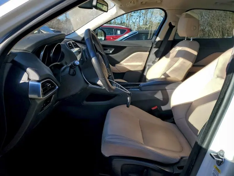 2018 JAGUAR F-PACE PREMIUM  