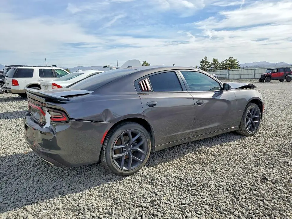 2021 DODGE CHARGER SXT  