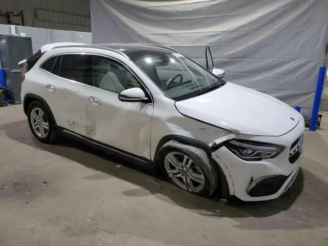 2023 MERCEDES-BENZ GLA 250 4MATIC  