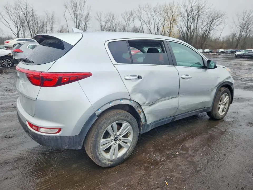 2018 KIA SPORTAGE LX  