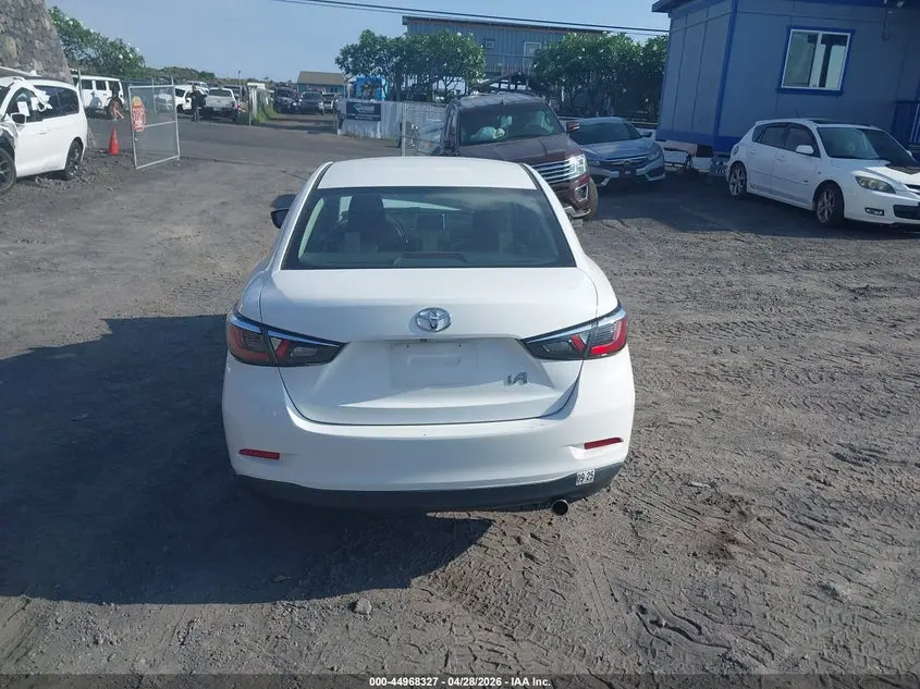 2018 TOYOTA YARIS IA  