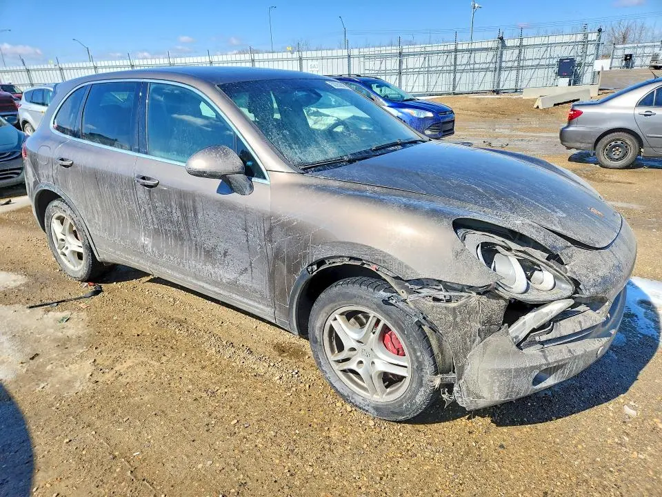 2012 PORSCHE CAYENNE   
