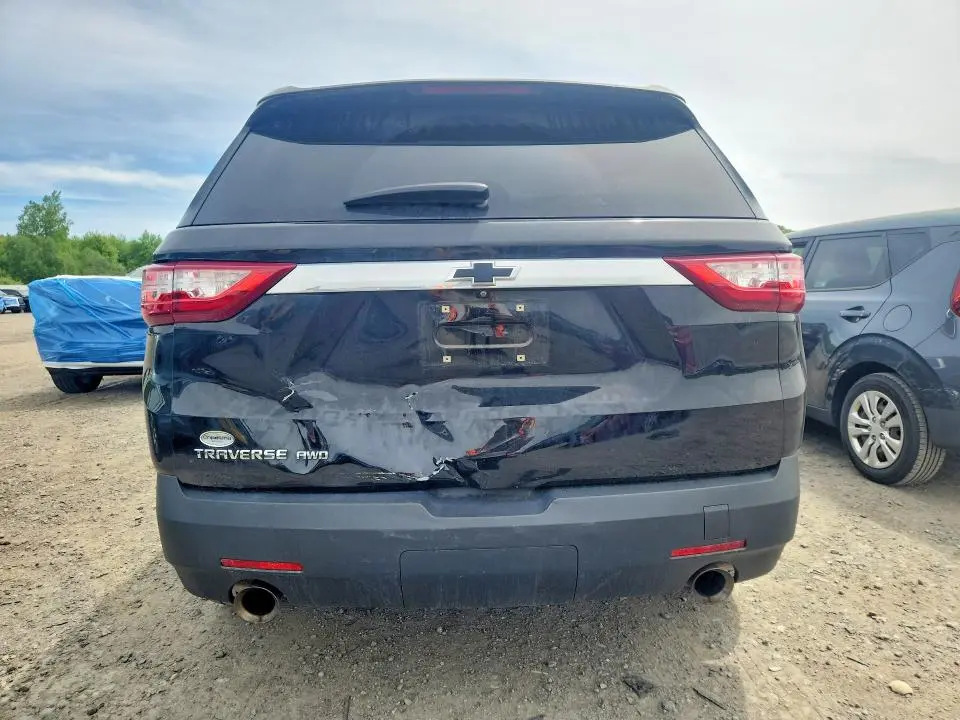 2020 CHEVROLET TRAVERSE LS  