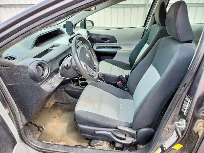 2012 TOYOTA PRIUS C TWO  