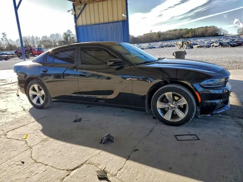 2016 DODGE CHARGER SXT  