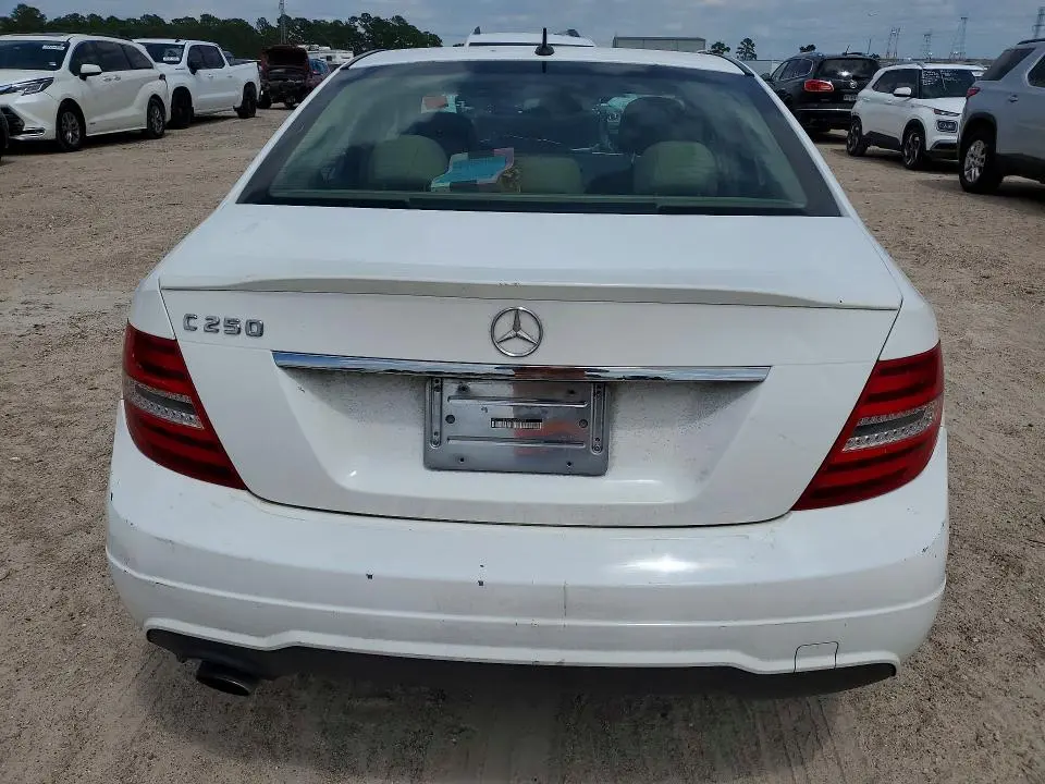2014 MERCEDES-BENZ C 250  