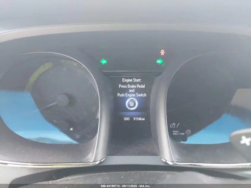 2016 TOYOTA AVALON XLE