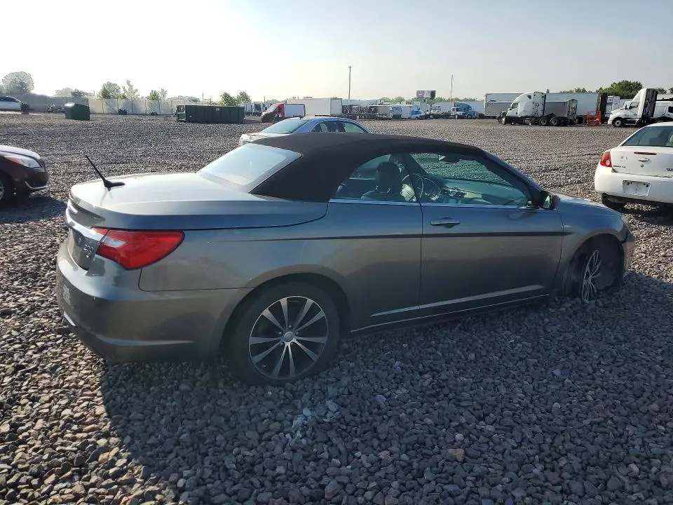 2012 CHRYSLER 200 S  