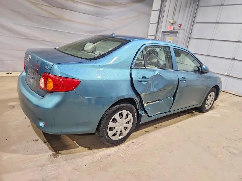 2010 TOYOTA COROLLA LE  