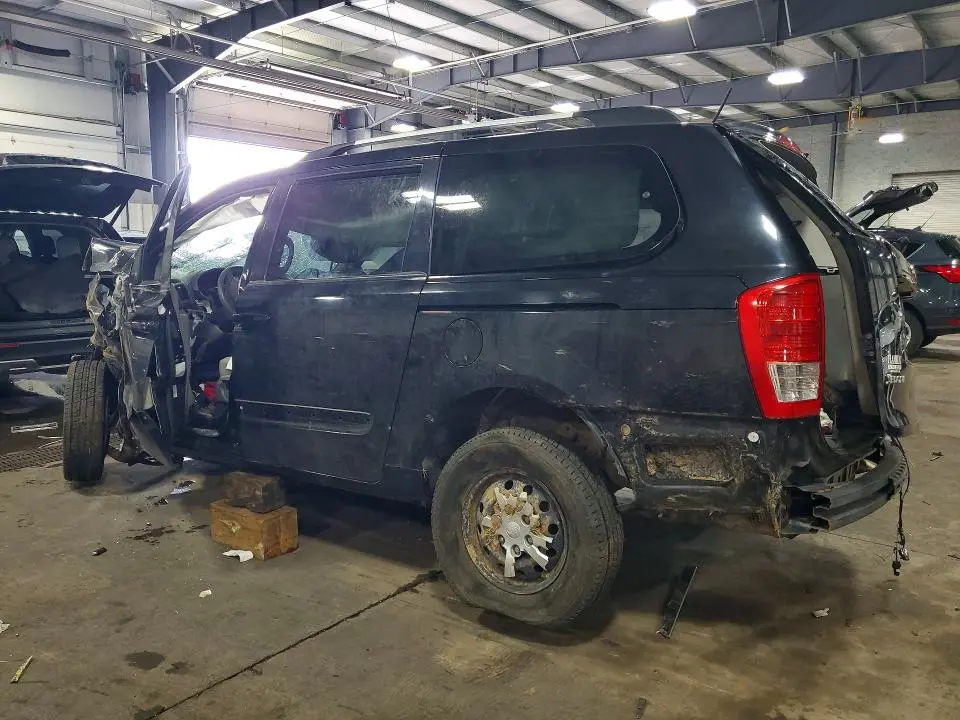 2012 KIA SEDONA LX  