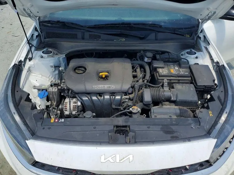 2022 KIA FORTE GT LINE  