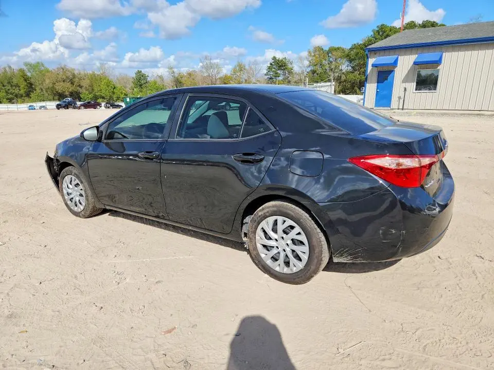 2019 TOYOTA COROLLA LE  