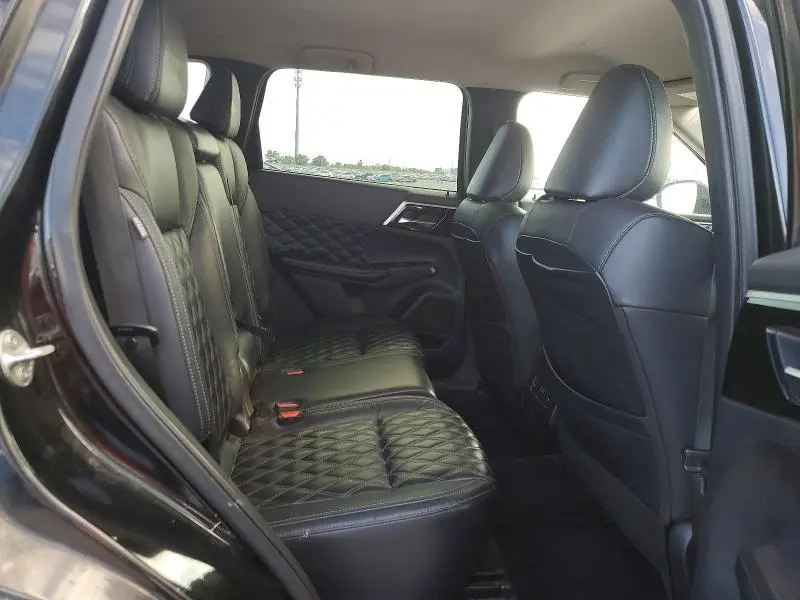 2022 MITSUBISHI OUTLANDER SEL  