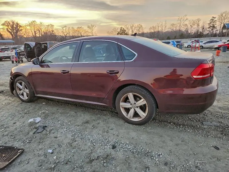 2012 VOLKSWAGEN PASSAT SE  