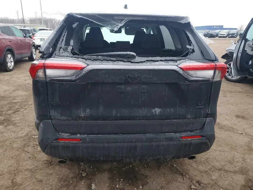 2024 TOYOTA RAV4 LE  