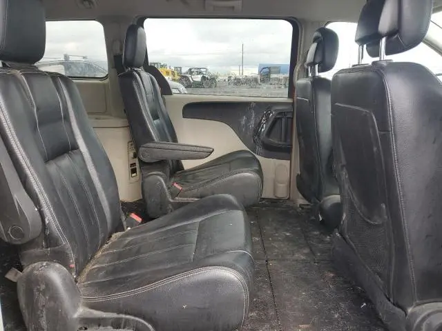 2013 CHRYSLER TOWN & COUNTRY TOURING  