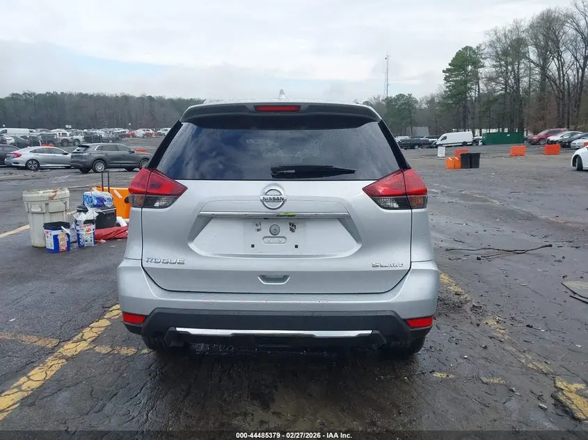 2018 NISSAN ROGUE SL
