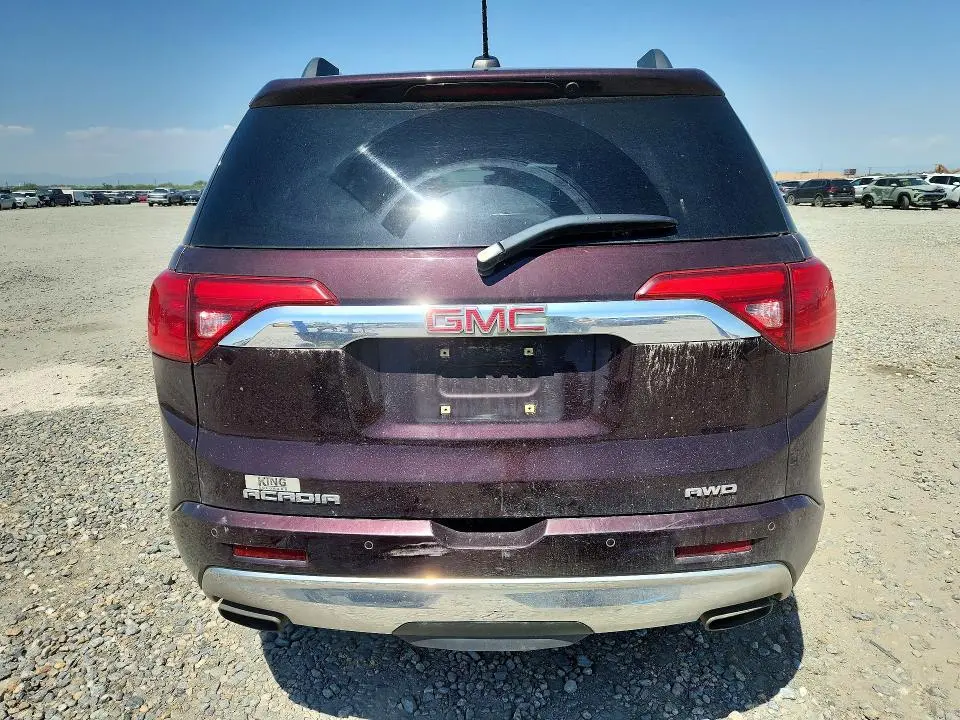 2017 GMC ACADIA DENALI  