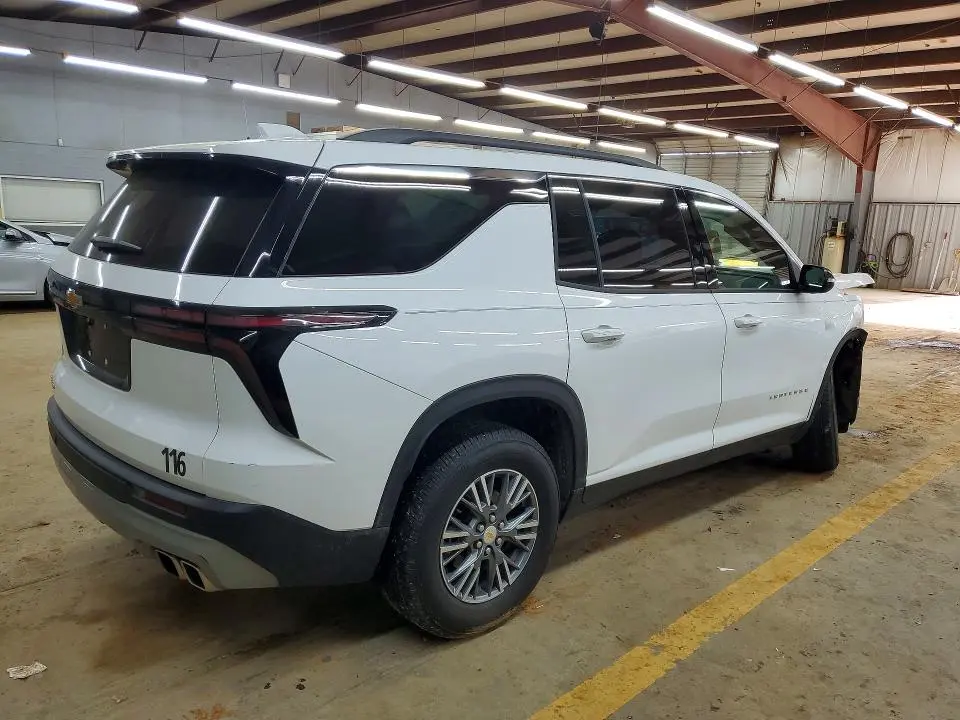 2025 CHEVROLET TRAVERSE LT  