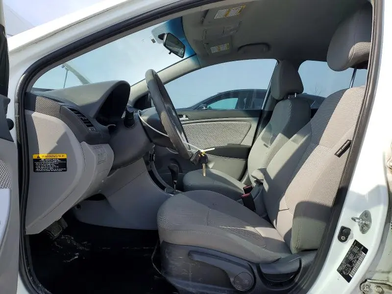 2012 HYUNDAI ACCENT GLS  