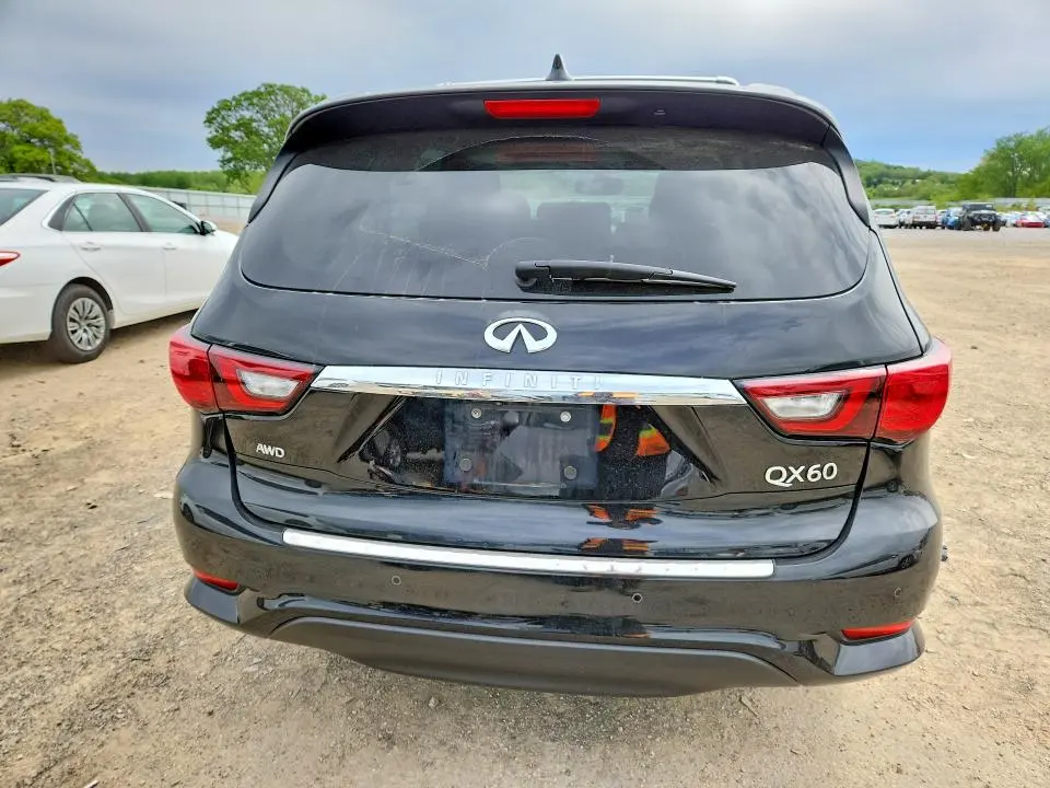 2020 INFINITI QX60 LUXE  