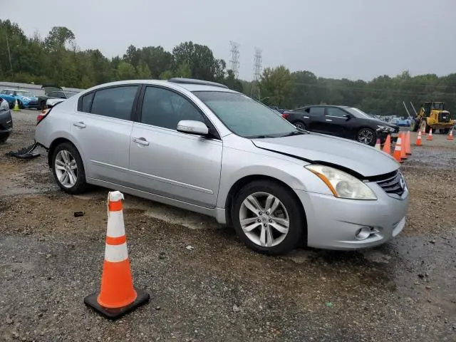 2012 NISSAN ALTIMA SR