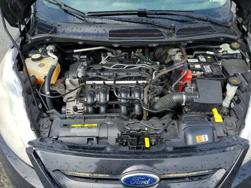 2011 FORD FIESTA SE  