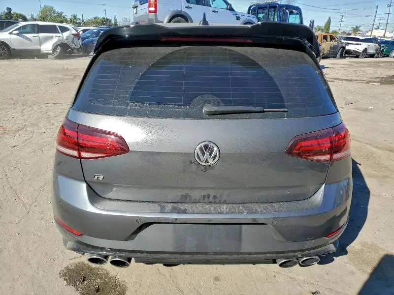 2018 VOLKSWAGEN GOLF R   