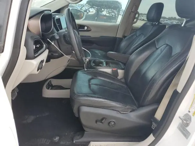 2017 CHRYSLER PACIFICA TOURING L  